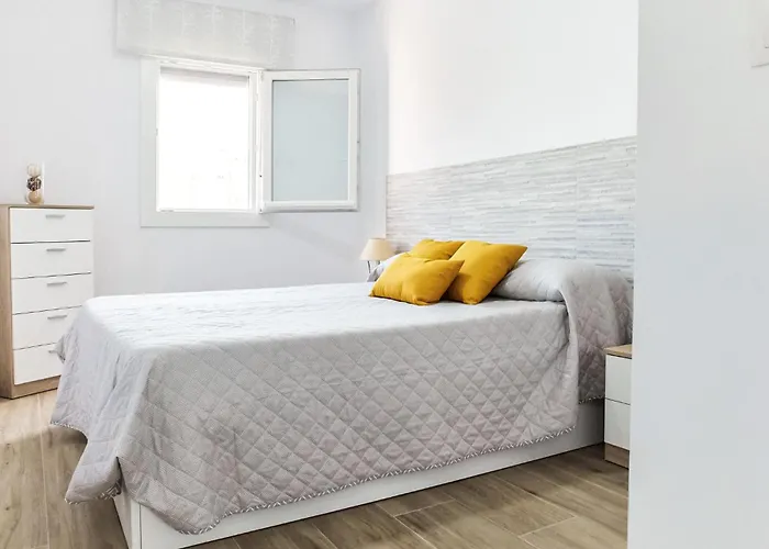 Lejlighed 3 Bedroom Amazing In Cádiz