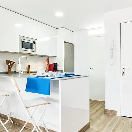 Apartamento Beautiful In With Kitchen