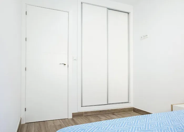 Apartamento 3 Bedroom Amazing In *